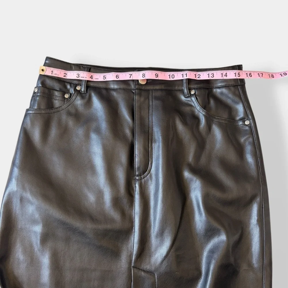 7 For All Mankind sleek all